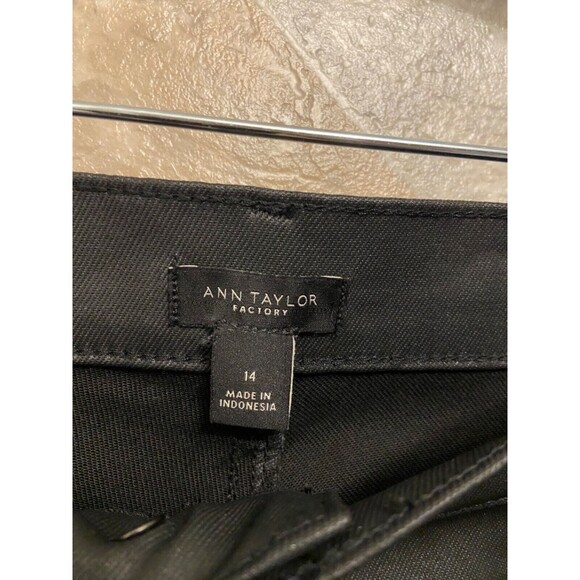 Ann Taylor Pants Women's 14 Black Cotton Blend Stretch Faux Leather Style - Picture 7 of 10
